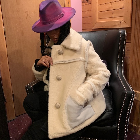 🛑✋🏾NWT Coach shearling coat - Picture 4 of 10